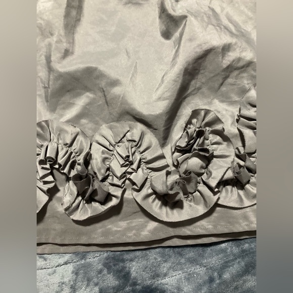 Nightway Black Gray Rosette Pattern Plunging Neckline Empire Dress Size 10 - Picture 8 of 11